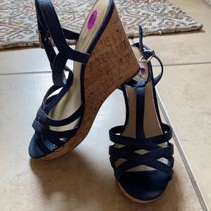 Jessica Simpson Wedges
